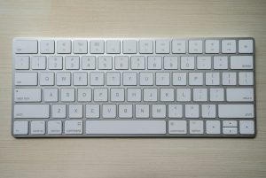 Variant Keyboard - white