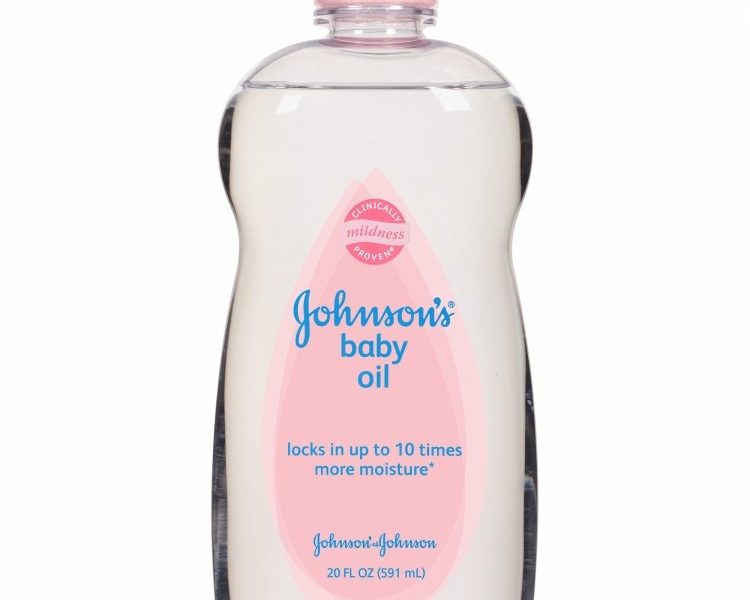 Johnson's Baby Oil Locks in Moisture 50ml Testing